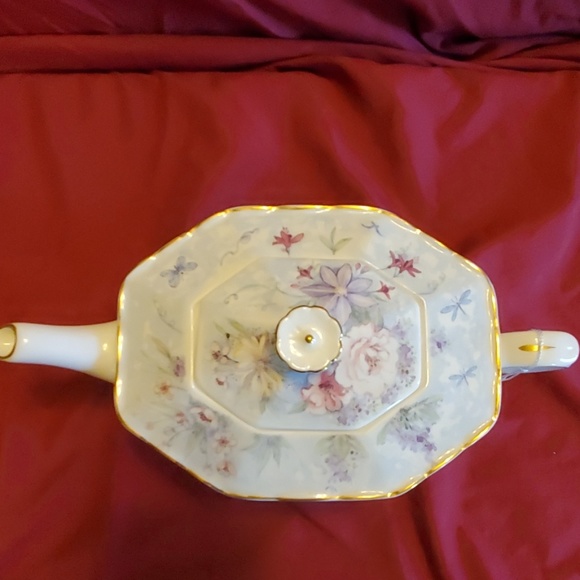 **HOST PICK**Royal Patrician COUNTRY GARDEN Teapot EBC - Picture 6 of 8